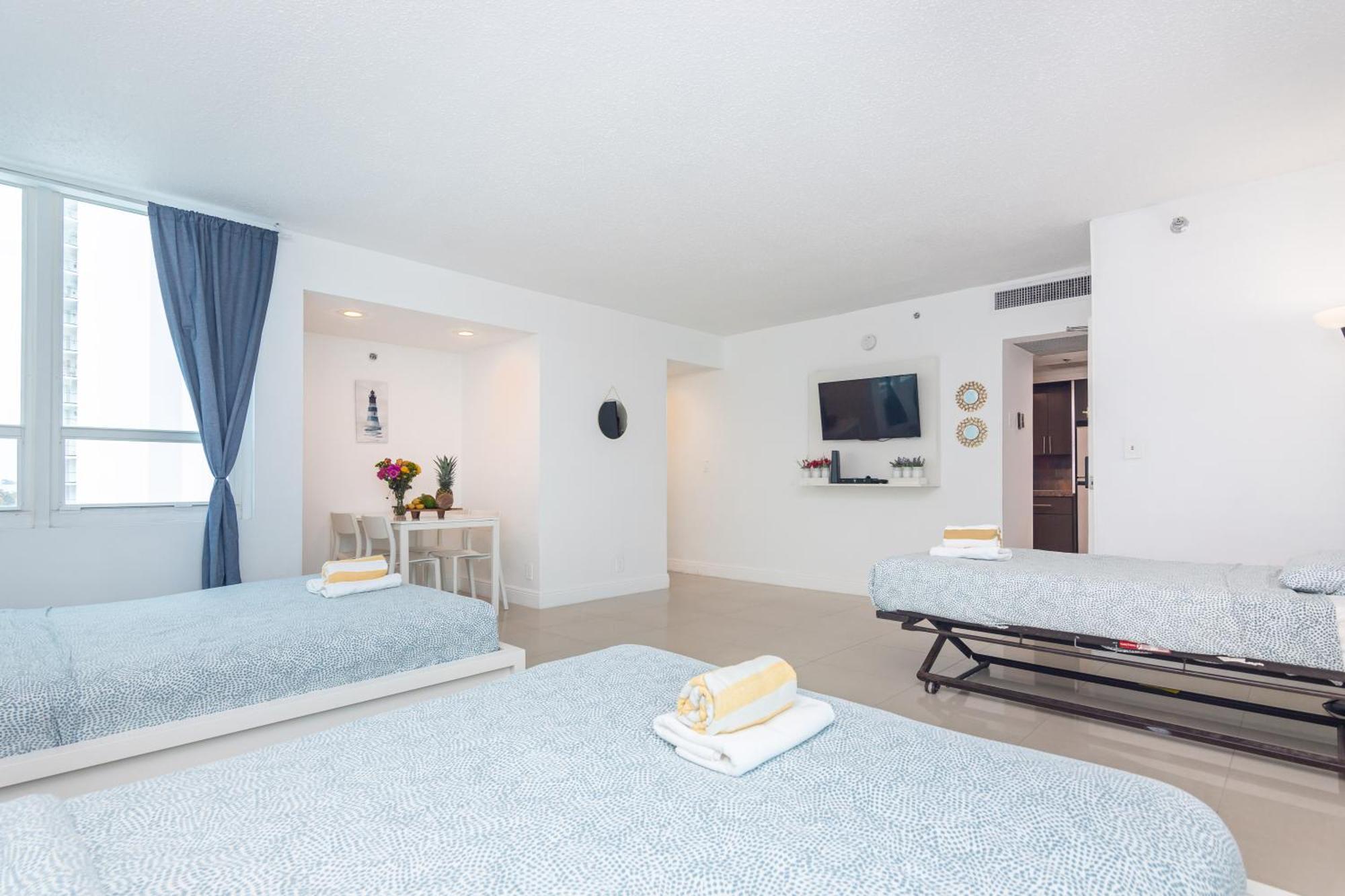 Girasole Rentals Suites 마이애미 비치 객실 사진