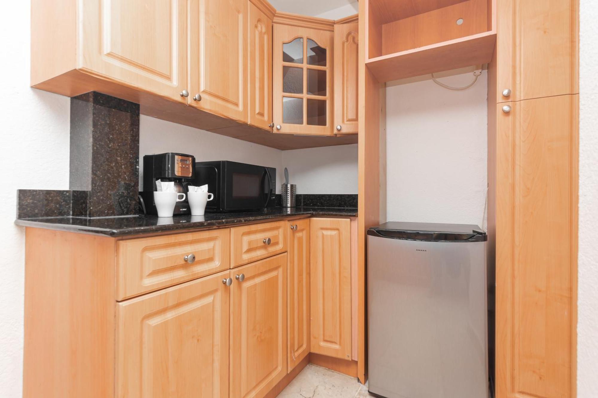 Girasole Rentals Suites 마이애미 비치 객실 사진