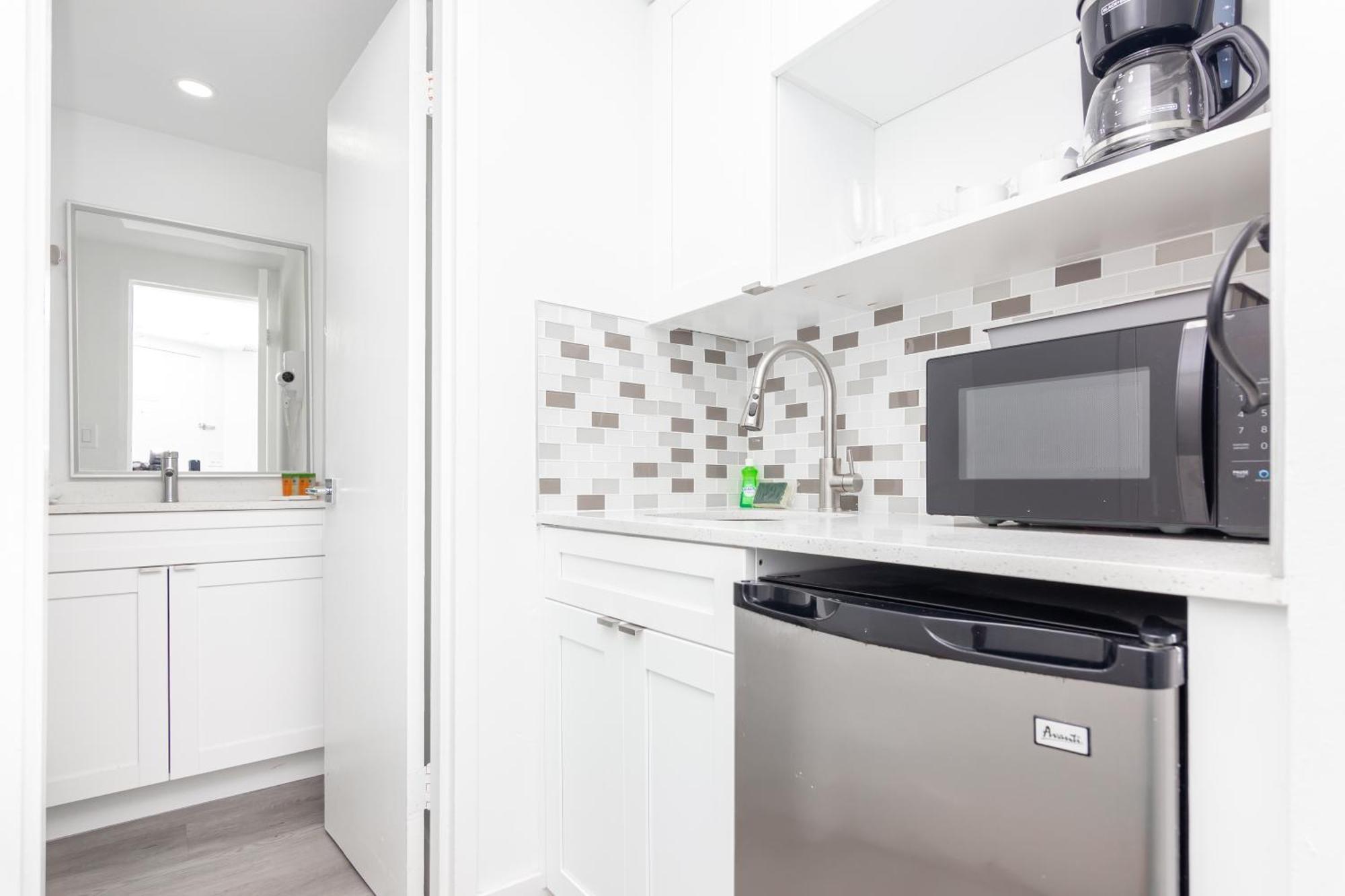 Girasole Rentals Suites 마이애미 비치 객실 사진